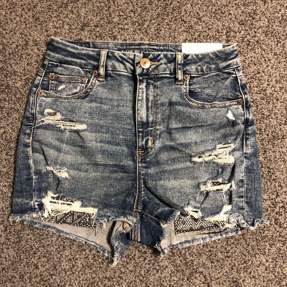 American Eagle Curvy High-Waisted Denim Shorts Size 8 NWT - Picture 4 of 6